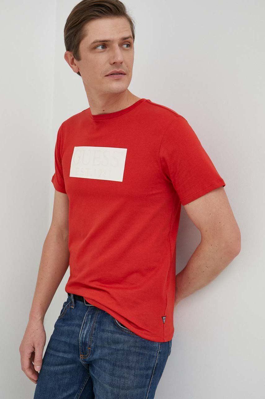 Levně Bavlněné tričko Guess červená barva, s potiskem