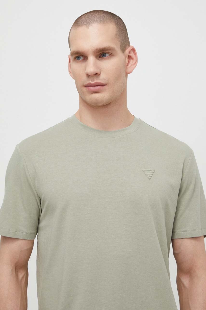 

Тениска Guess HEDLEY в синьо с изчистен дизайн Z2YI12 JR06K, Зелен