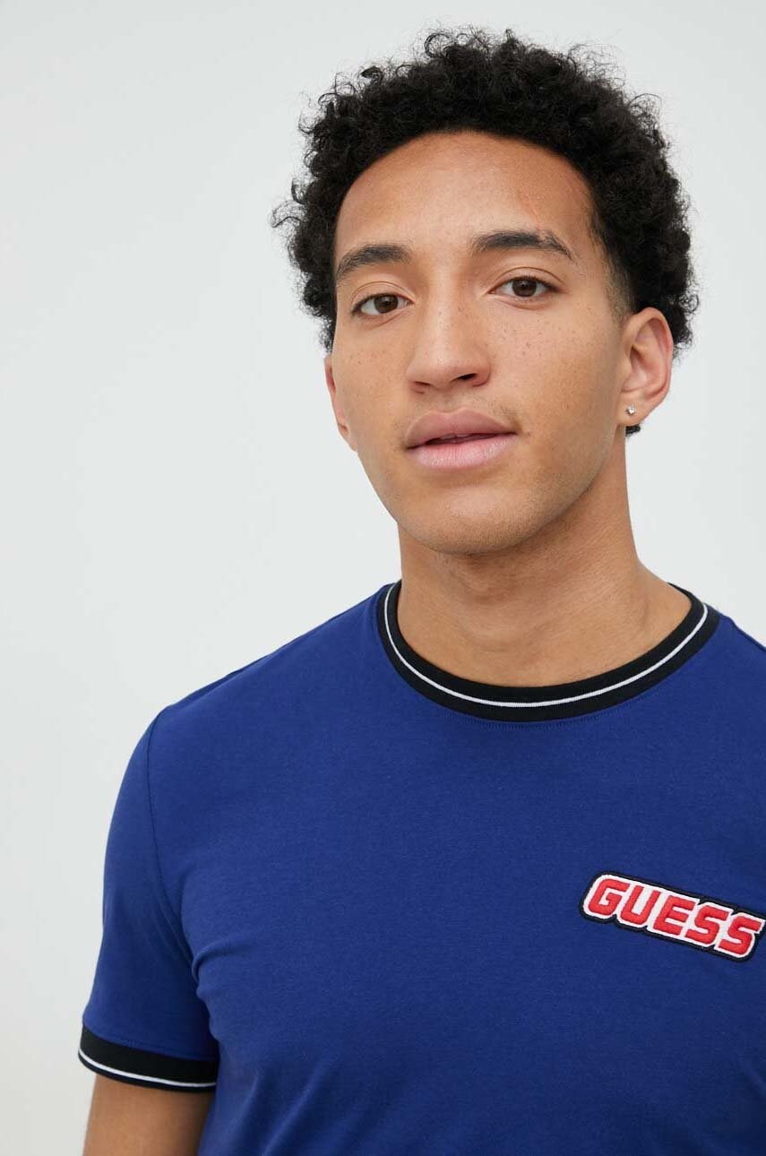 

Бавовняна футболка Guess колір синій з аплікацією