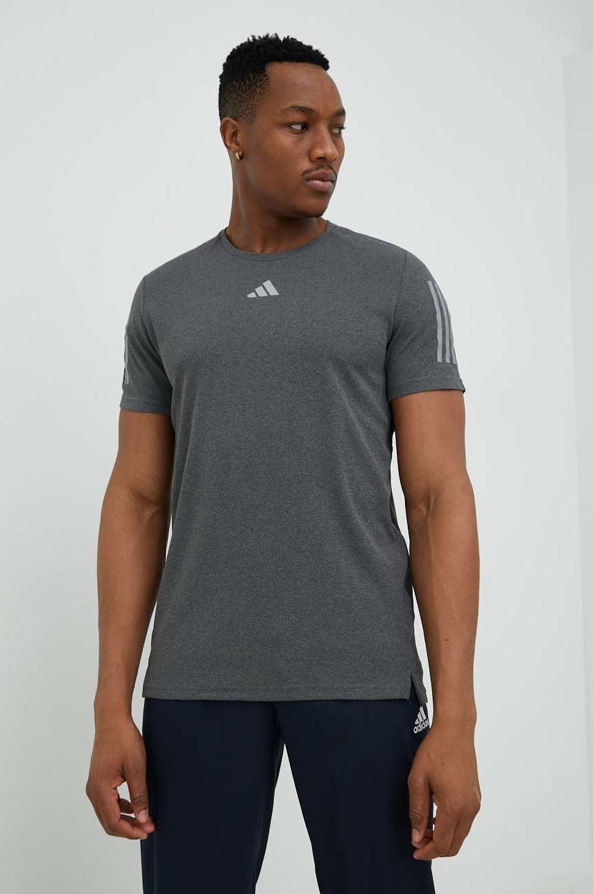 Běžecké tričko adidas Performance Own the Run šedá barva, s potiskem - šedá -  100 % Recyklovan