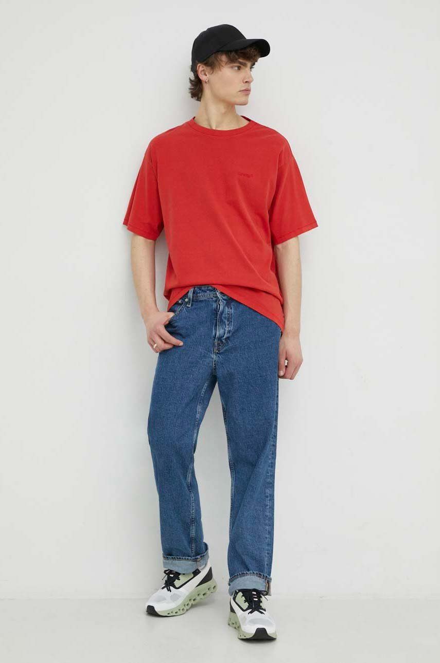 Bavlněné tričko Levi′s červená barva - červená -  100 % Bavlna