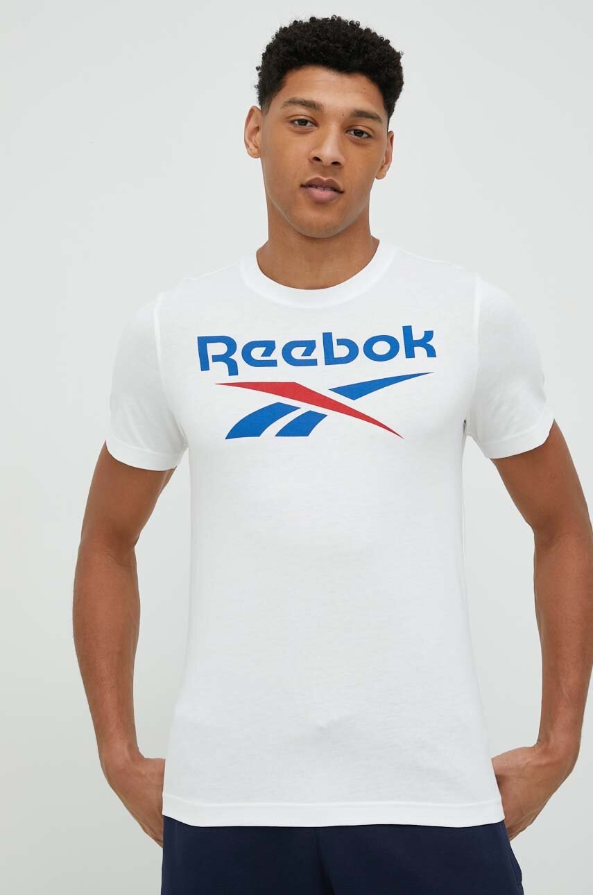 

Хлопковая футболка Reebok цвет белый с принтом