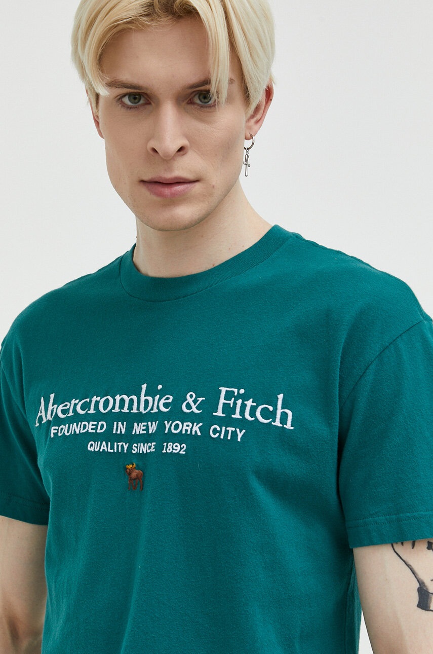 

Памучна тениска Abercrombie & Fitch в зелено с апликация, Зелен