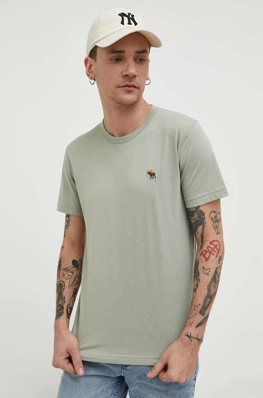 

Тениска Abercrombie & Fitch в зелено с изчистен дизайн, Зелен