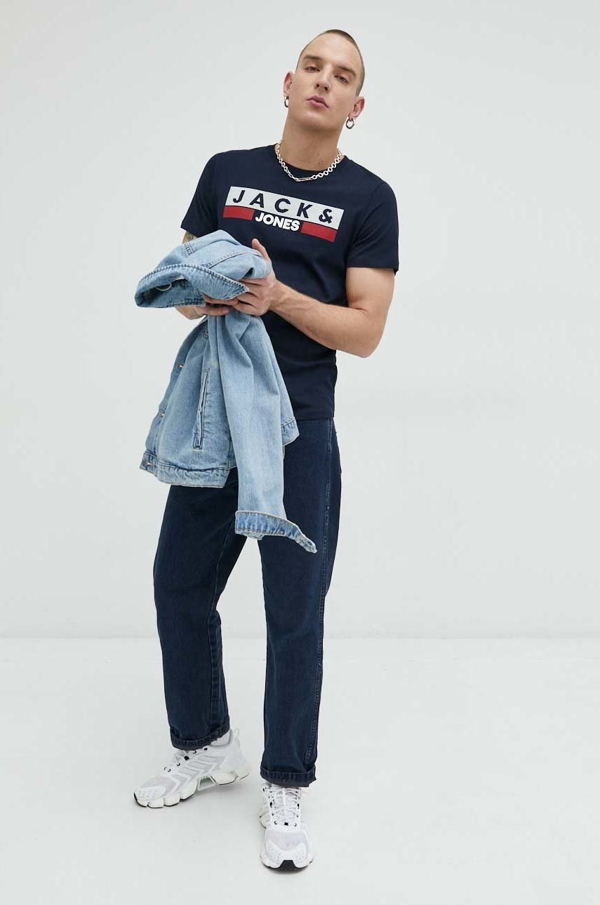 

Бавовняна футболка Jack & Jones JJECORP колір синій з принтом 12151955