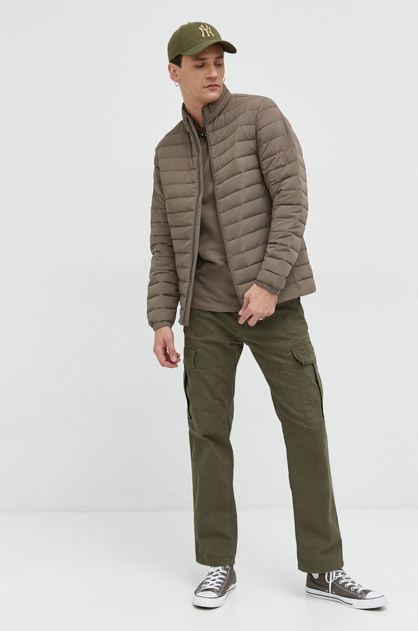 

Бавовняна футболка Jack & Jones JJEORGANIC колір коричневий однотонна