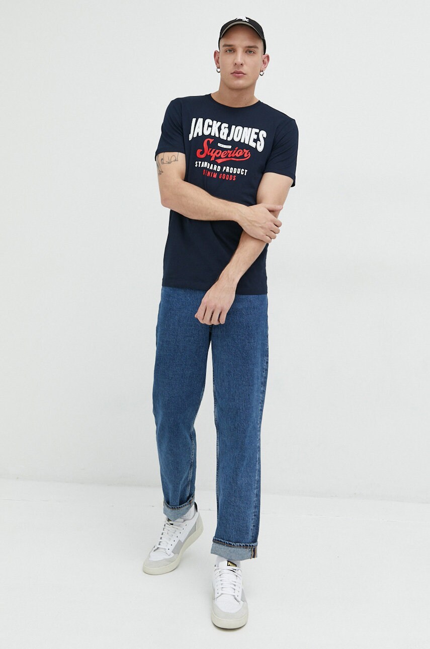

Хлопковая футболка Jack & Jones JJELOGO цвет синий с принтом 12220500