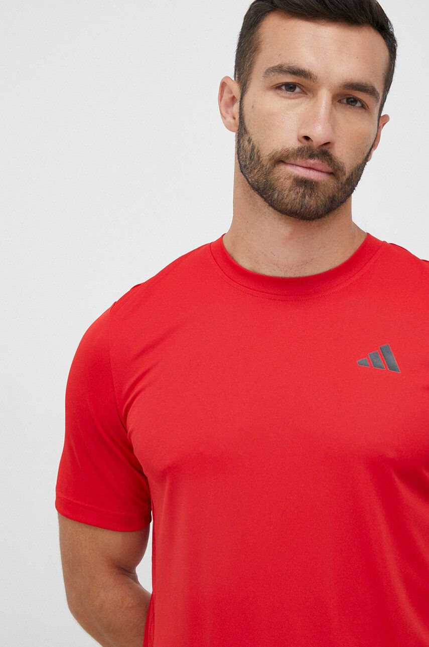 Levně Tréninkové tričko adidas Performance Club červená barva