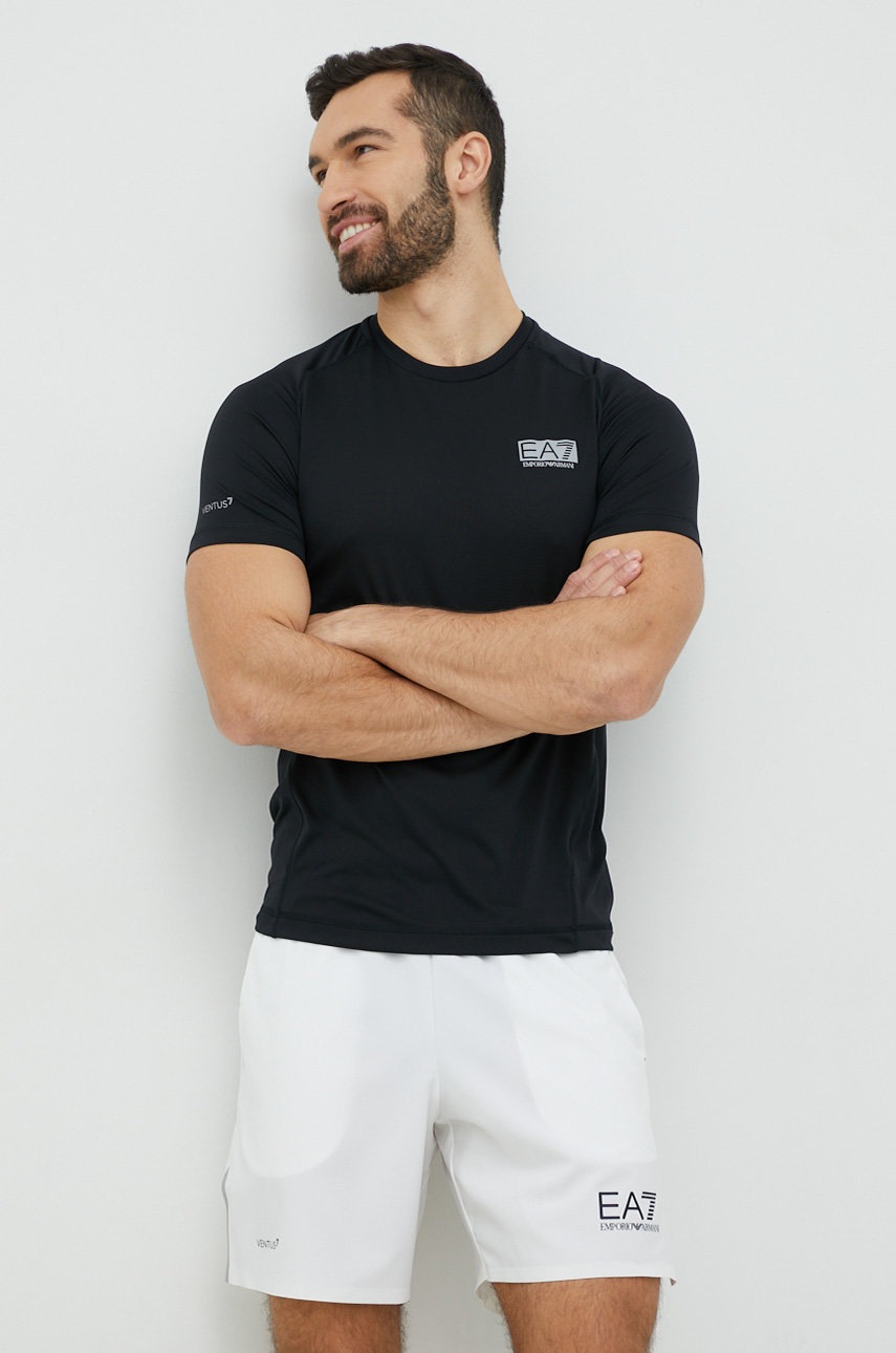 

Футболка EA7 Emporio Armani мужской цвет чёрный однотонный
