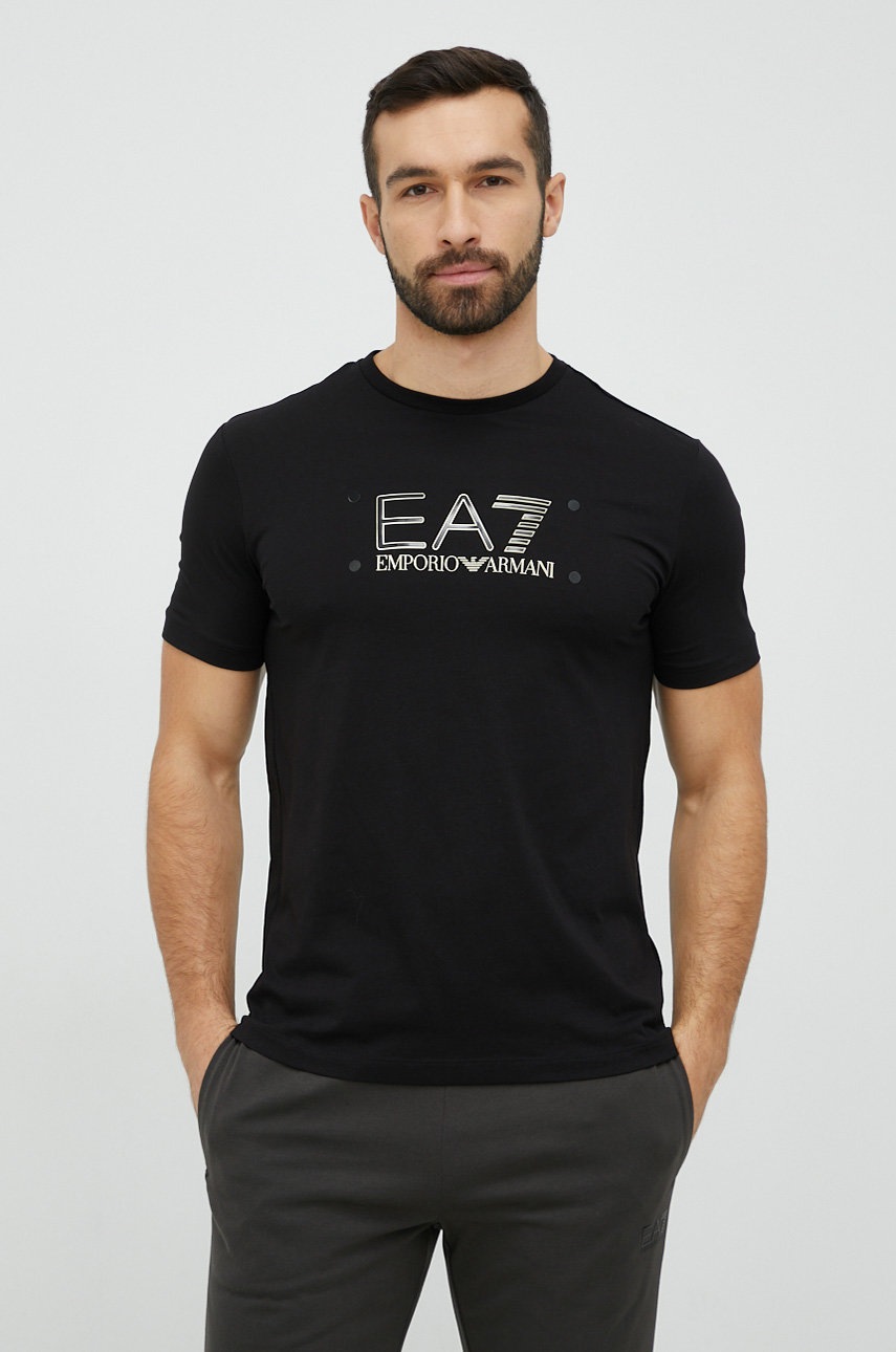 

Памучна тениска EA7 Emporio Armani в черно с апликация, Черен