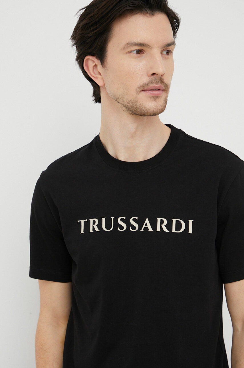 

Бавовняна футболка Trussardi колір чорний з принтом