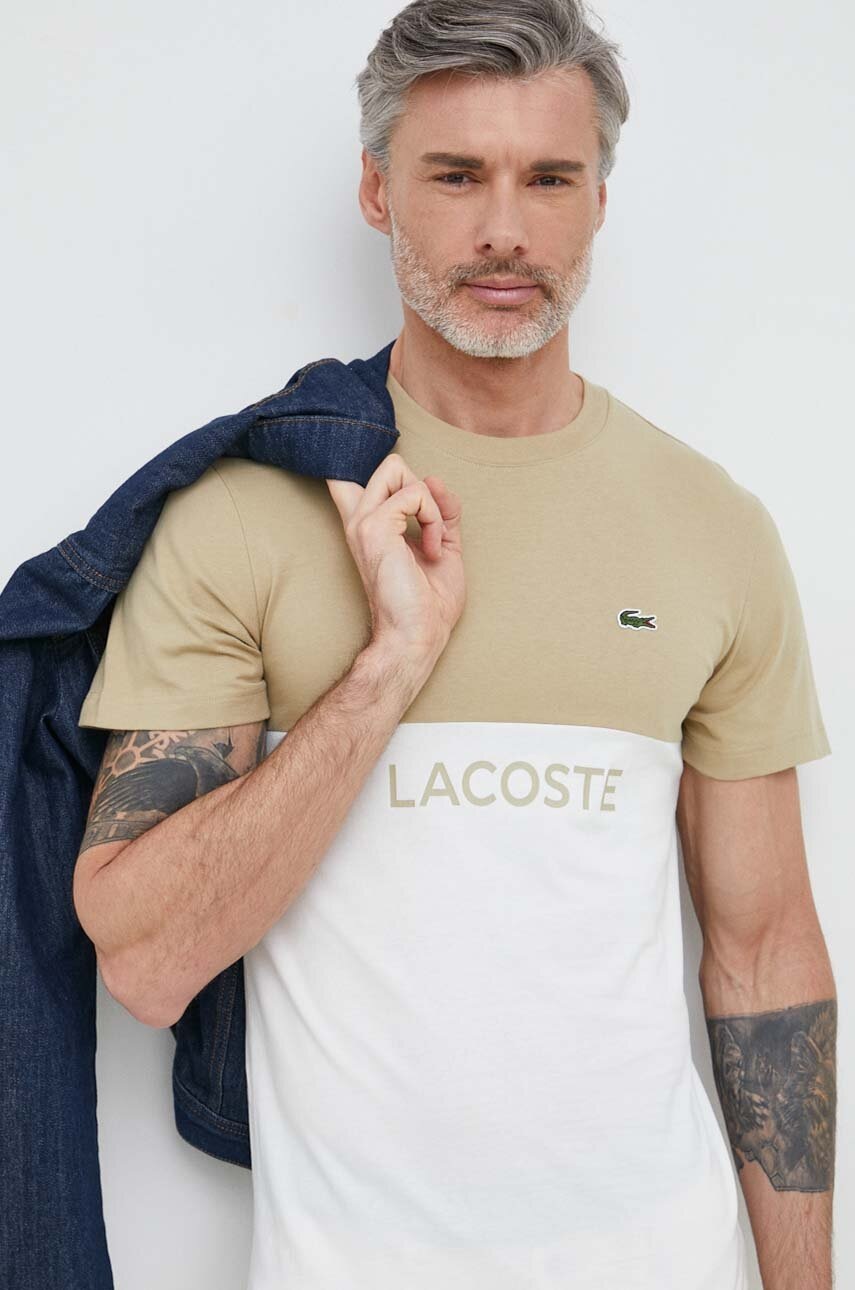 

Памучна тениска Lacoste в бяло с десен, Бял