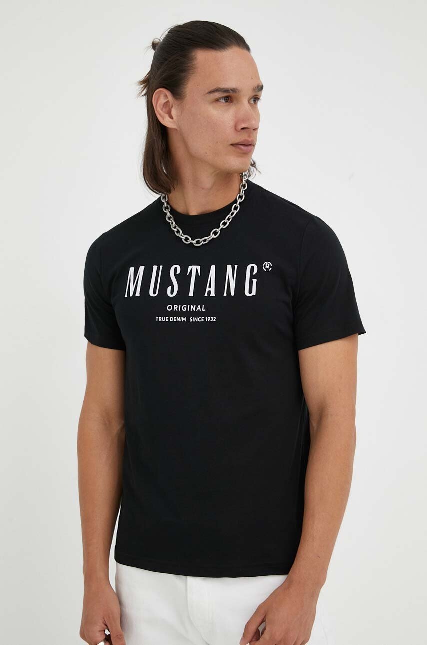 

Бавовняна футболка Mustang колір чорний з принтом