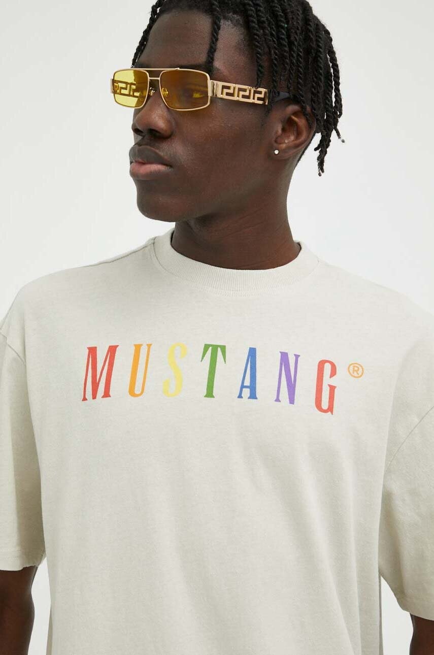 Mustang tricou din bumbac culoarea bej, cu imprimeu