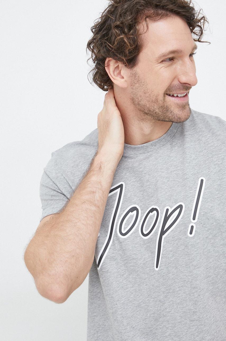 

Памучна тениска Joop! в сиво с принт, Сив