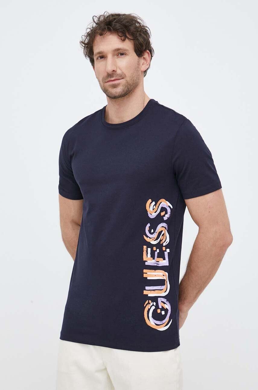 

Тениска Guess в тъмносиньо с принт, Тъмносин