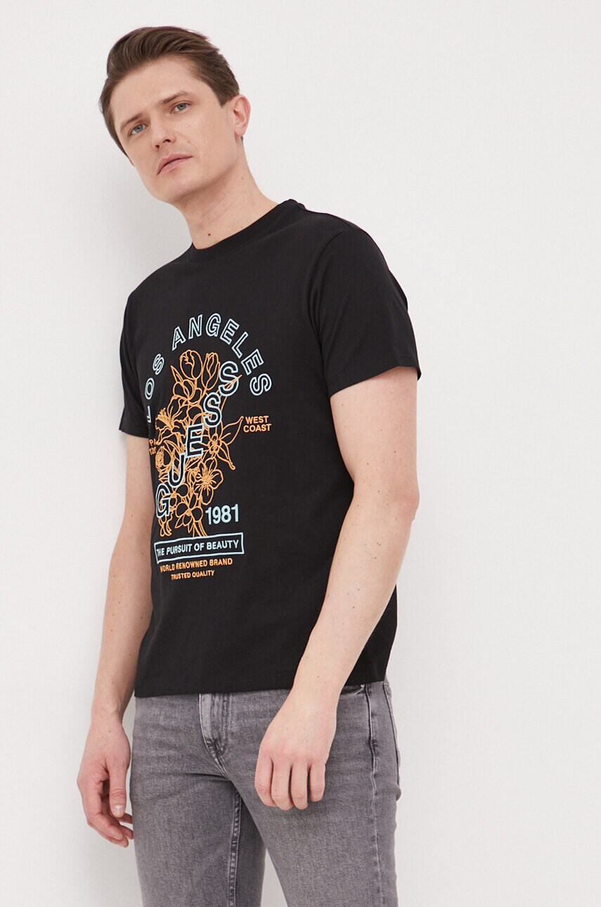 

Памучна тениска Guess в черно с апликация, Черен