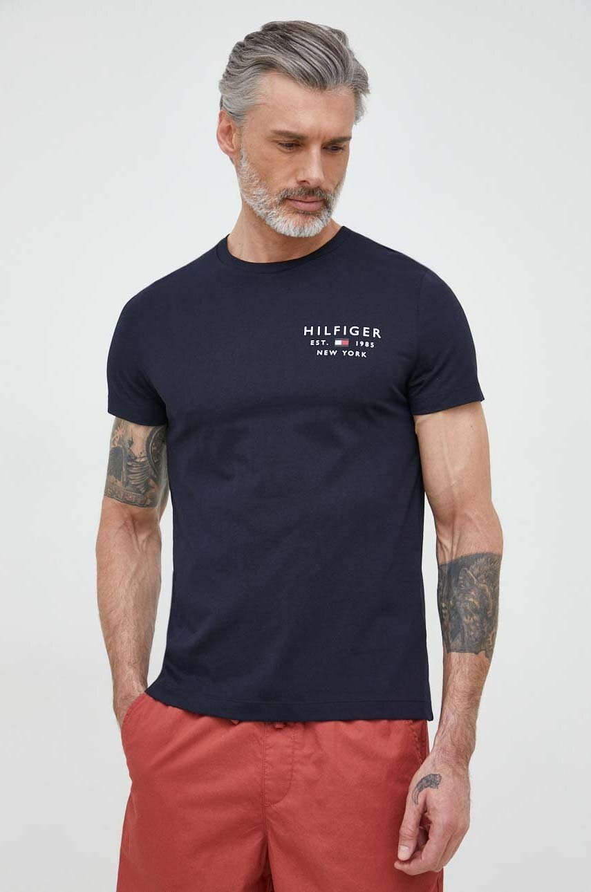 

Хлопковая футболка Tommy Hilfiger цвет синий с принтом