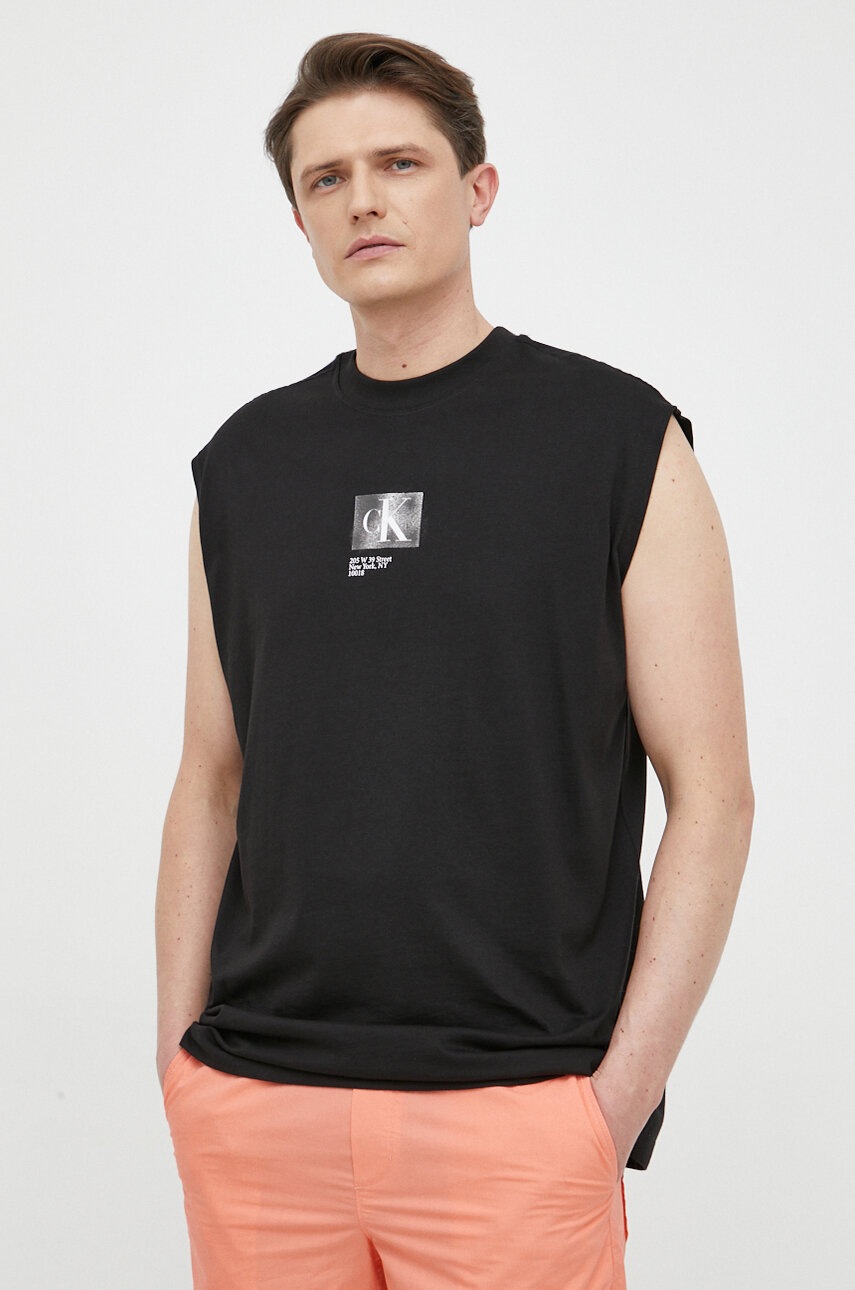 

Памучна тениска Calvin Klein Jeans в черно, Черен