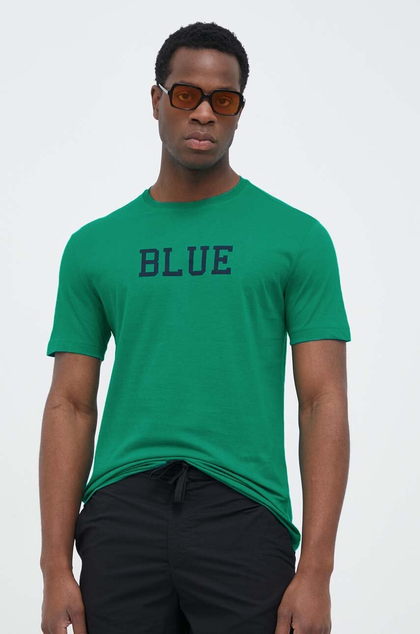 

Хлопковая футболка United Colors of Benetton цвет зелёный с принтом