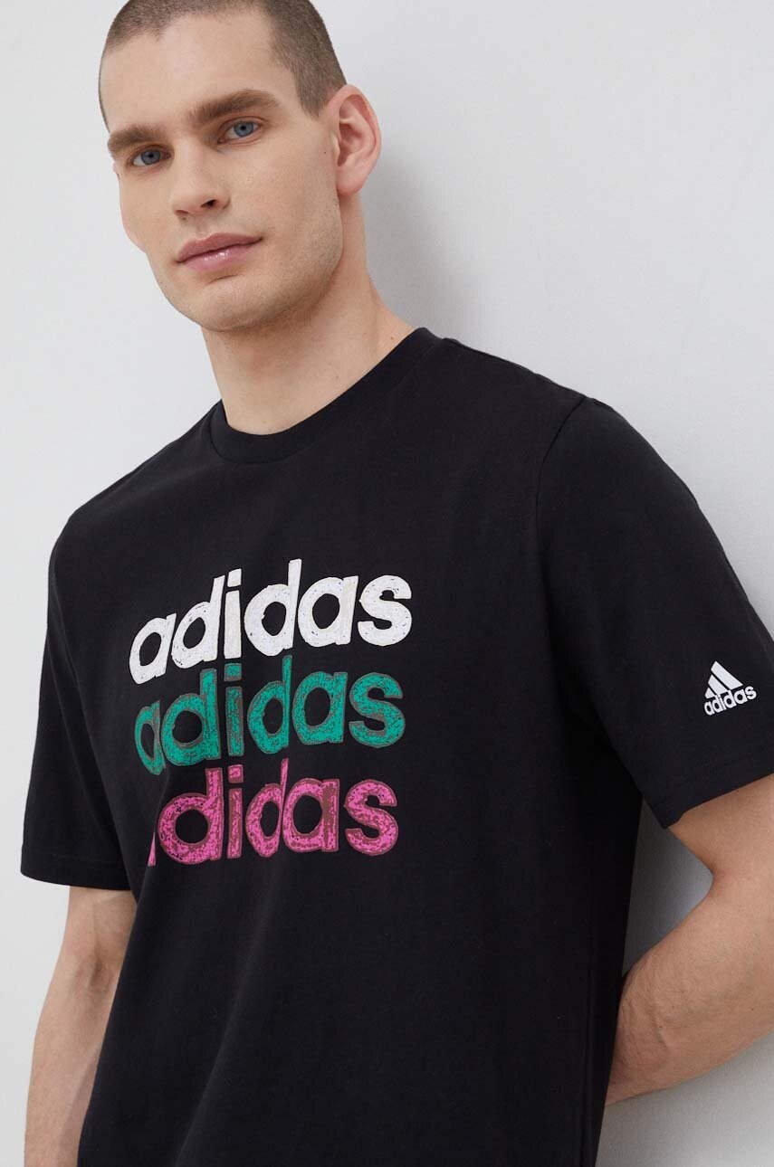 

Бавовняна футболка adidas колір чорний візерунок