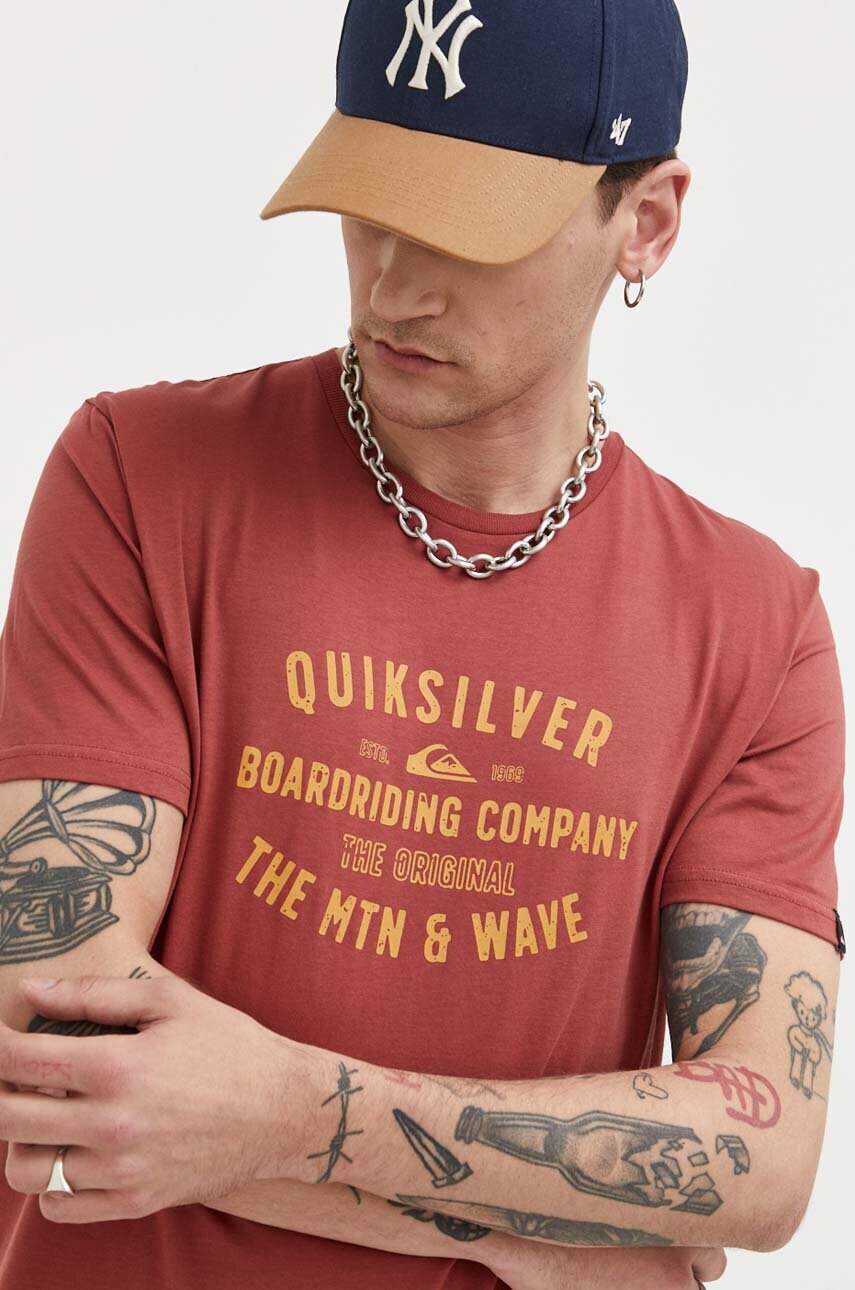 

Бавовняна футболка Quiksilver колір червоний з принтом