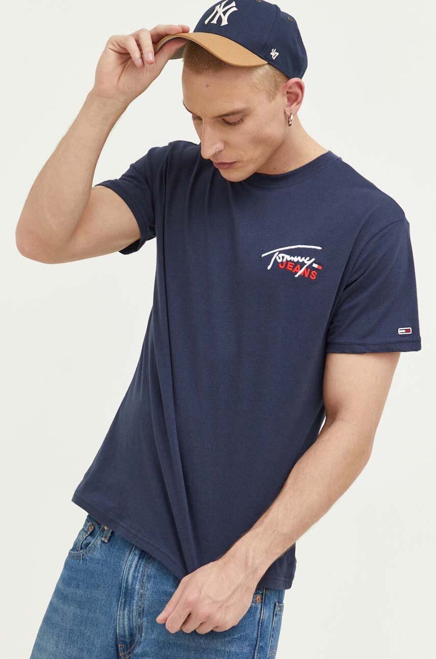 

Бавовняна футболка Tommy Jeans колір сірий з аплікацією