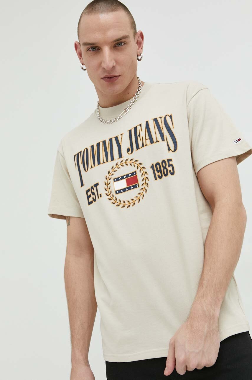 

Бавовняна футболка Tommy Jeans колір бежевий з принтом