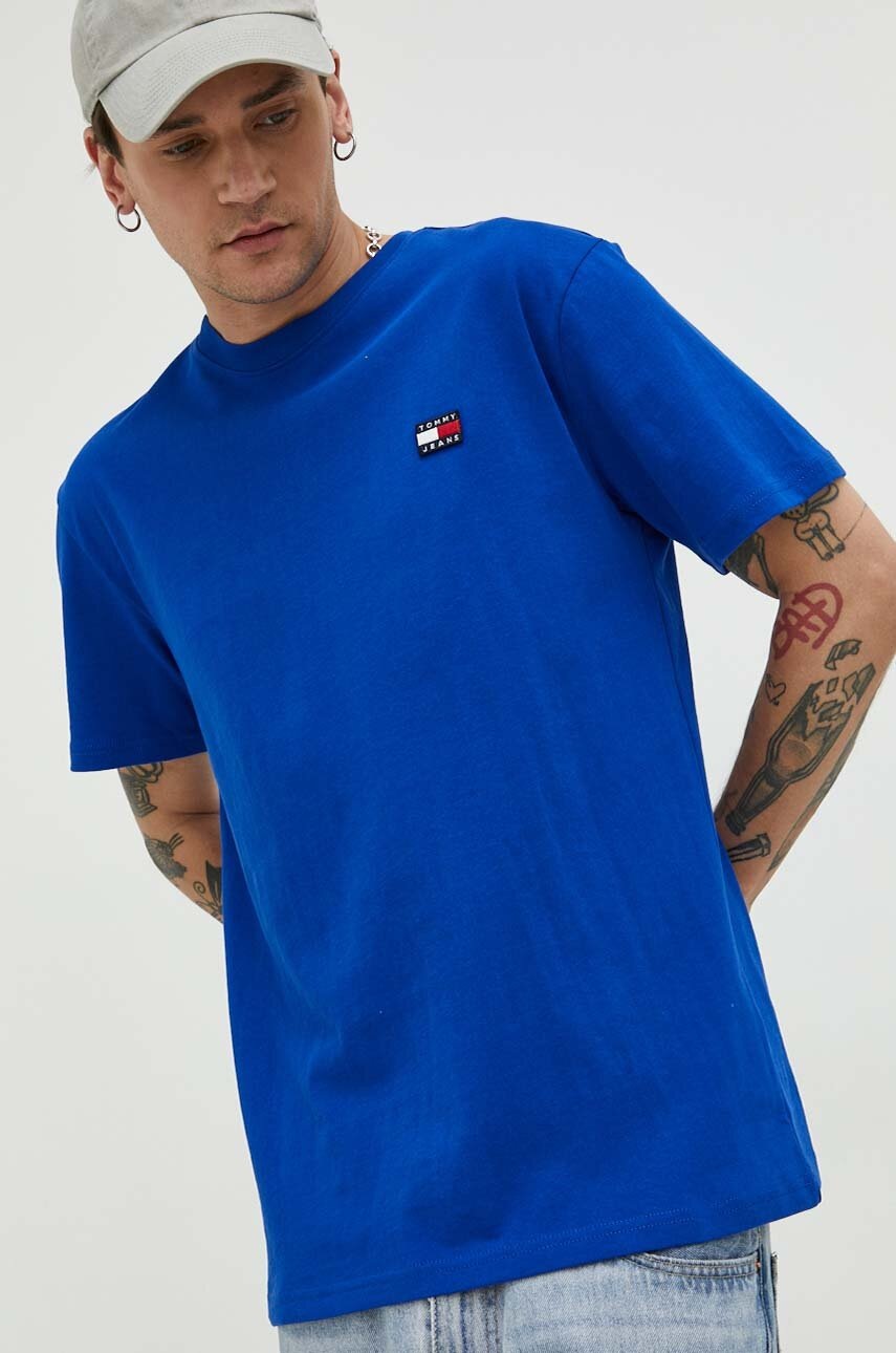 

Хлопковая футболка Tommy Jeans с аппликацией