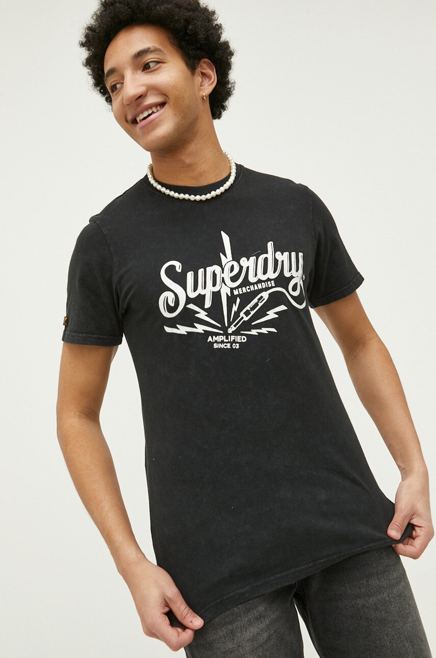 

Памучна тениска Superdry в черно с принт, Черен