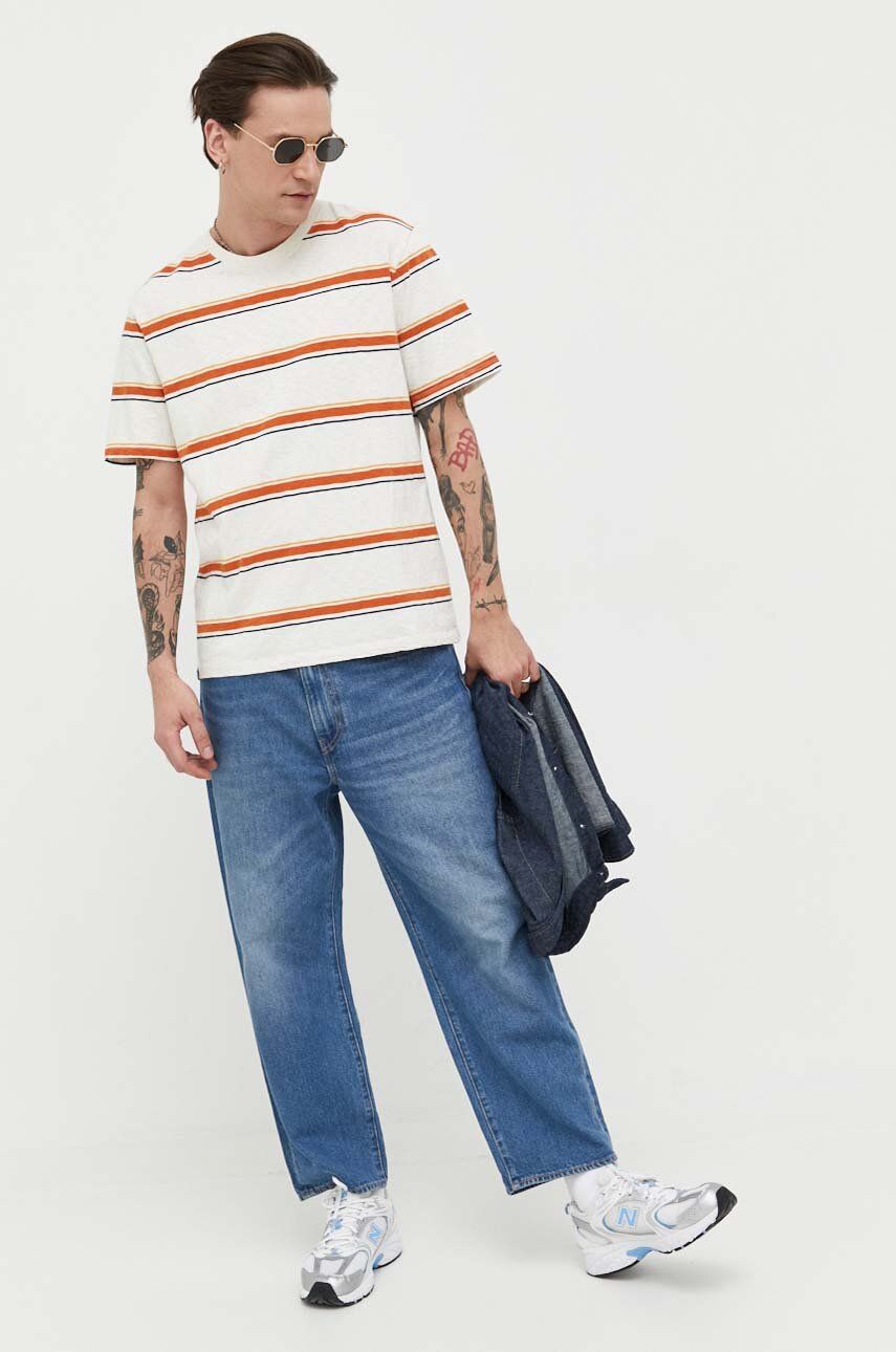 Superdry tricou din bumbac culoarea bej, modelator