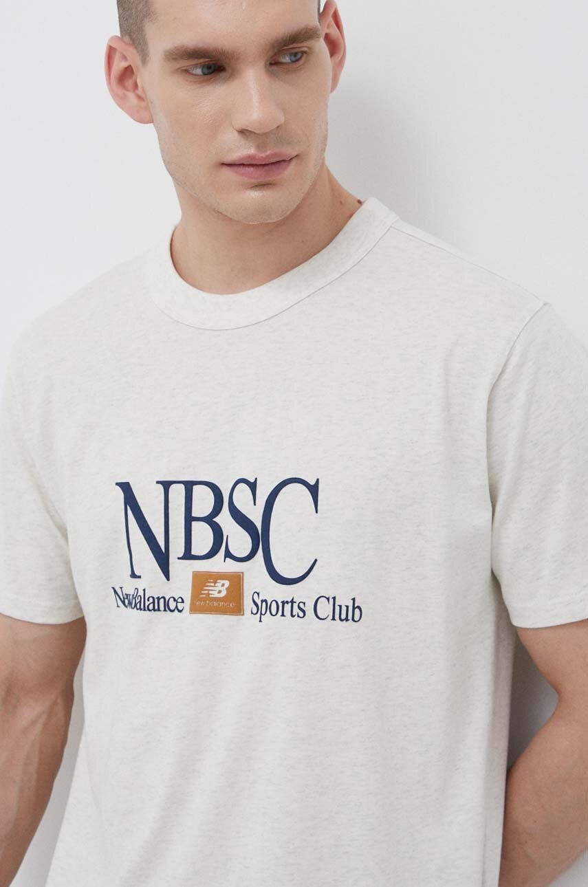 Βαμβακερό μπλουζάκι New Balance χρώμα: μπεζ φωτογραφία