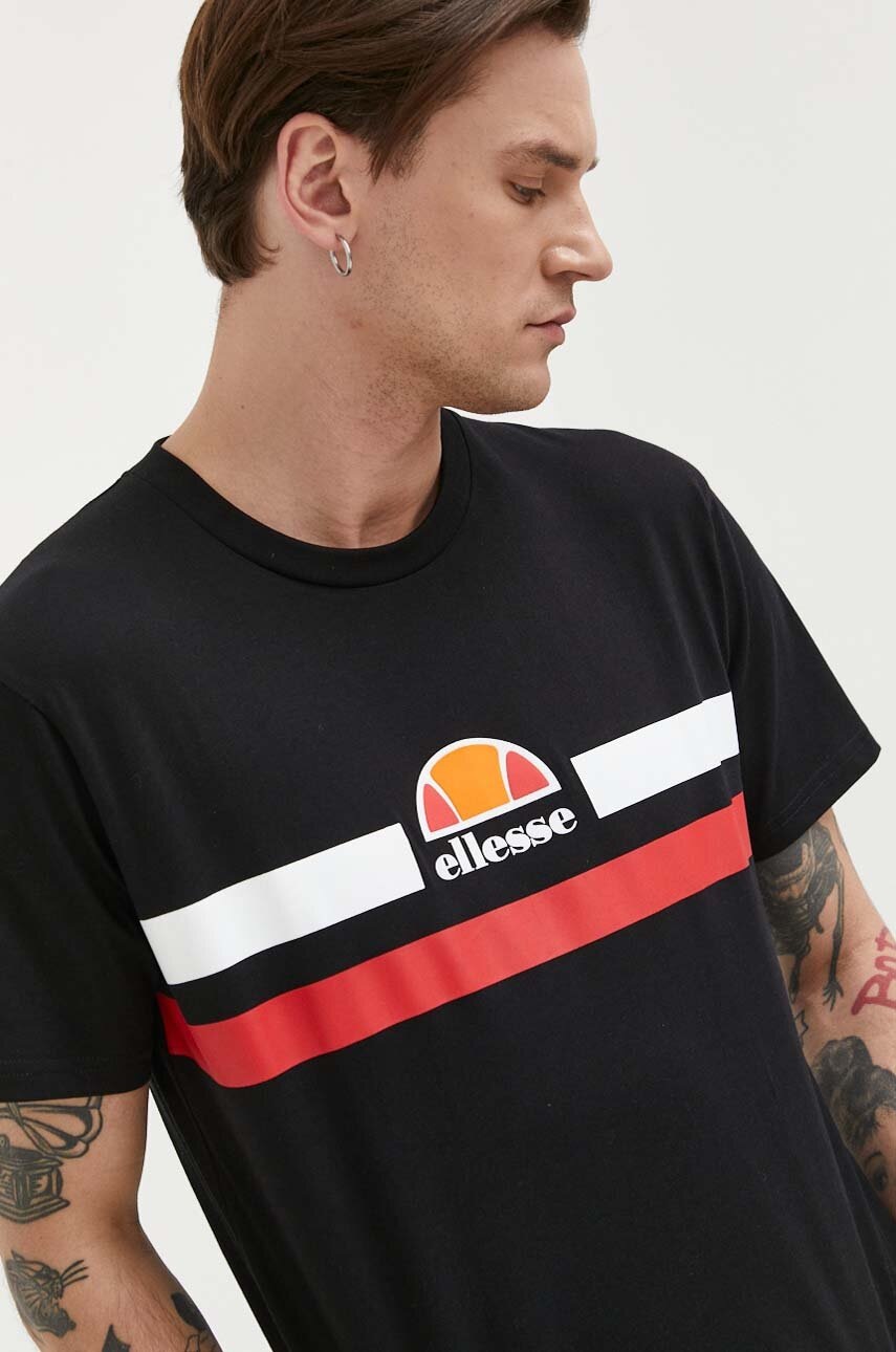 

Бавовняна футболка Ellesse колір чорний з принтом