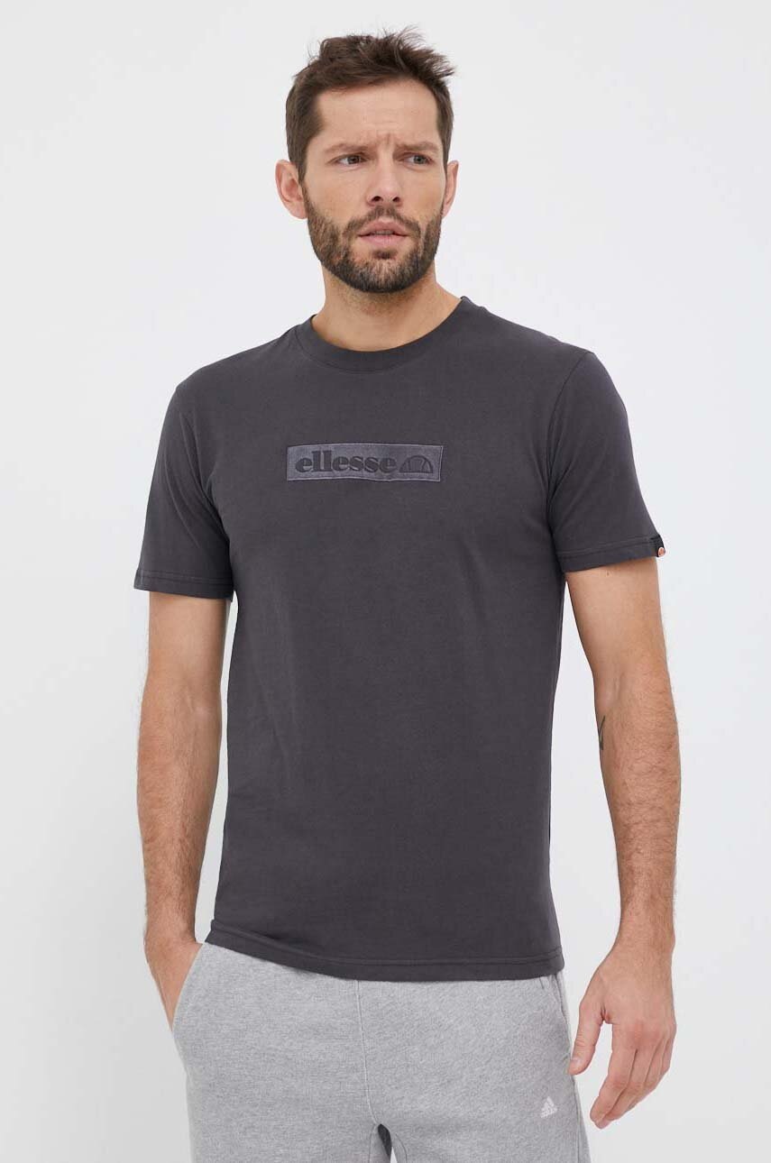 

Бавовняна футболка Ellesse колір сірий з аплікацією SHR17561-BLACK