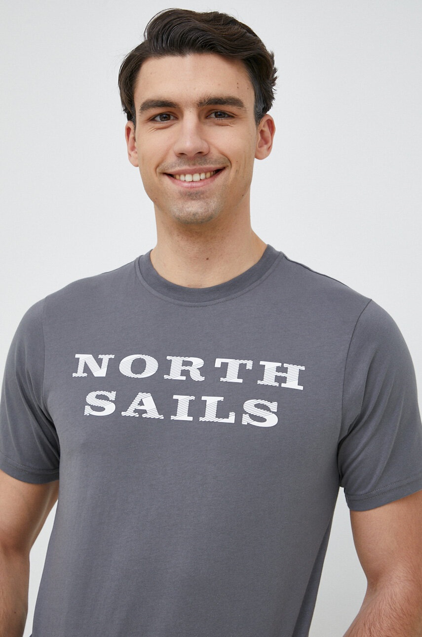

Памучна тениска North Sails в сиво с принт, Сив