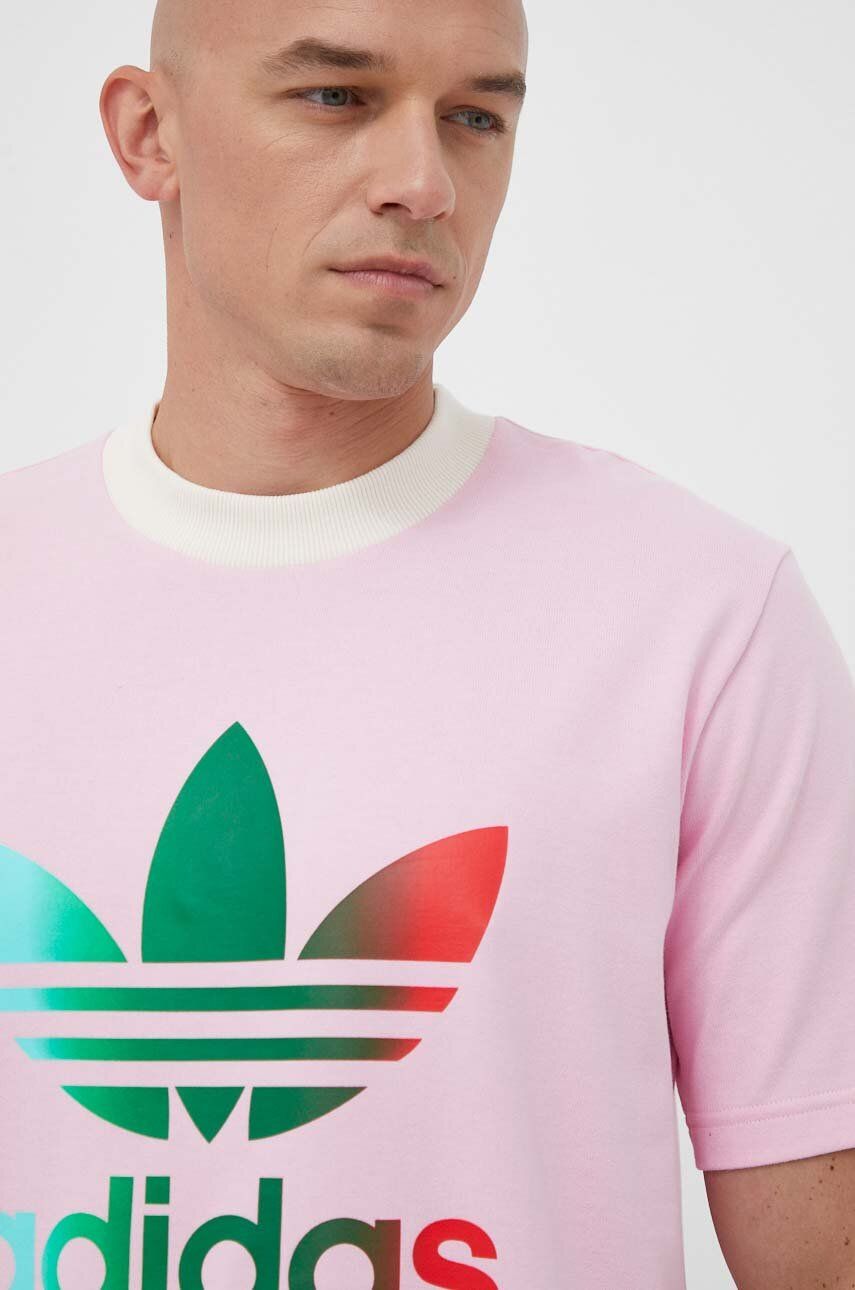 Bavlněné tričko adidas Originals růžová barva, s potiskem - růžová -  Hlavní materiál: 100 % Ba