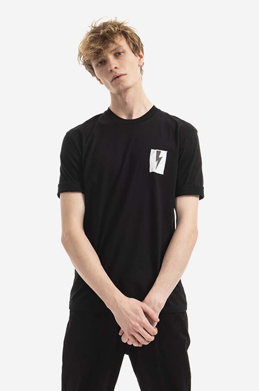Neil Barett tricou din bumbac Flag Bolt culoarea negru, cu imprimeu BJT068S.S536S.1118-black Neil Barett tricou din bumbac Flag Bolt culoarea negru, cu imprimeu BJT068S.S536S.1118-black
