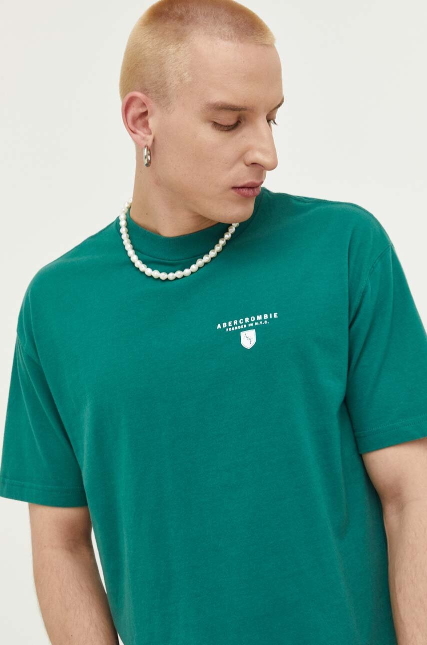 

Памучна тениска Abercrombie & Fitch в зелено с принт, Зелен