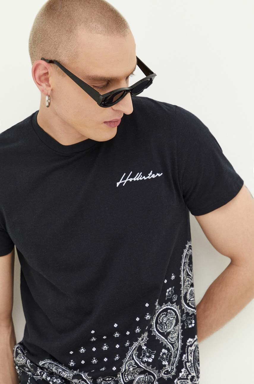 

Памучна тениска Hollister Co. в черно с десен, Черен