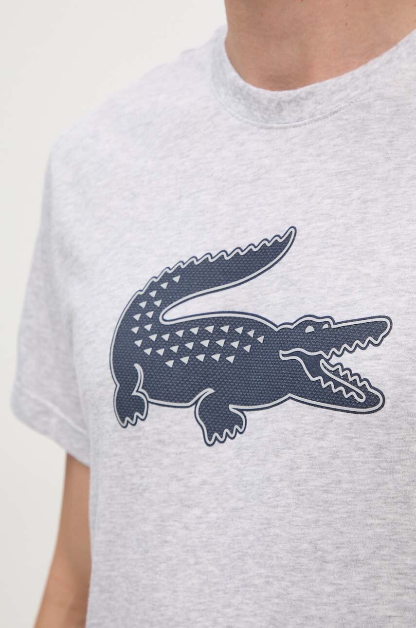 Футболка Lacoste Koszulka Lacoste Tee-shirt TH2042 MNC чоловіча колір сірий з принтом 