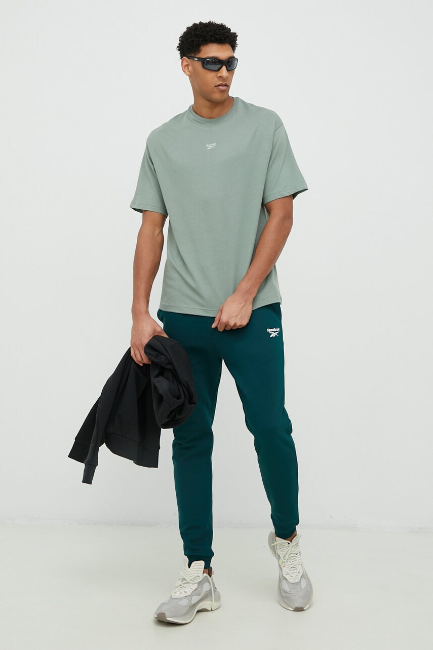 

Хлопковая футболка Reebok Classic цвет зелёный однотонный