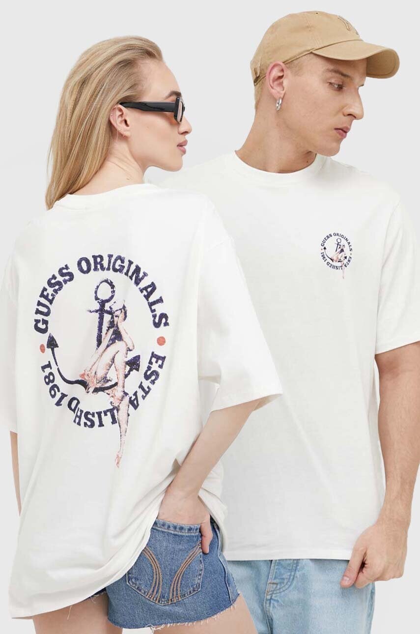 

Хлопковая футболка Guess Originals цвет белый с принтом