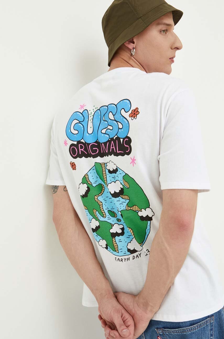 

Футболка Guess Originals колір білий з принтом