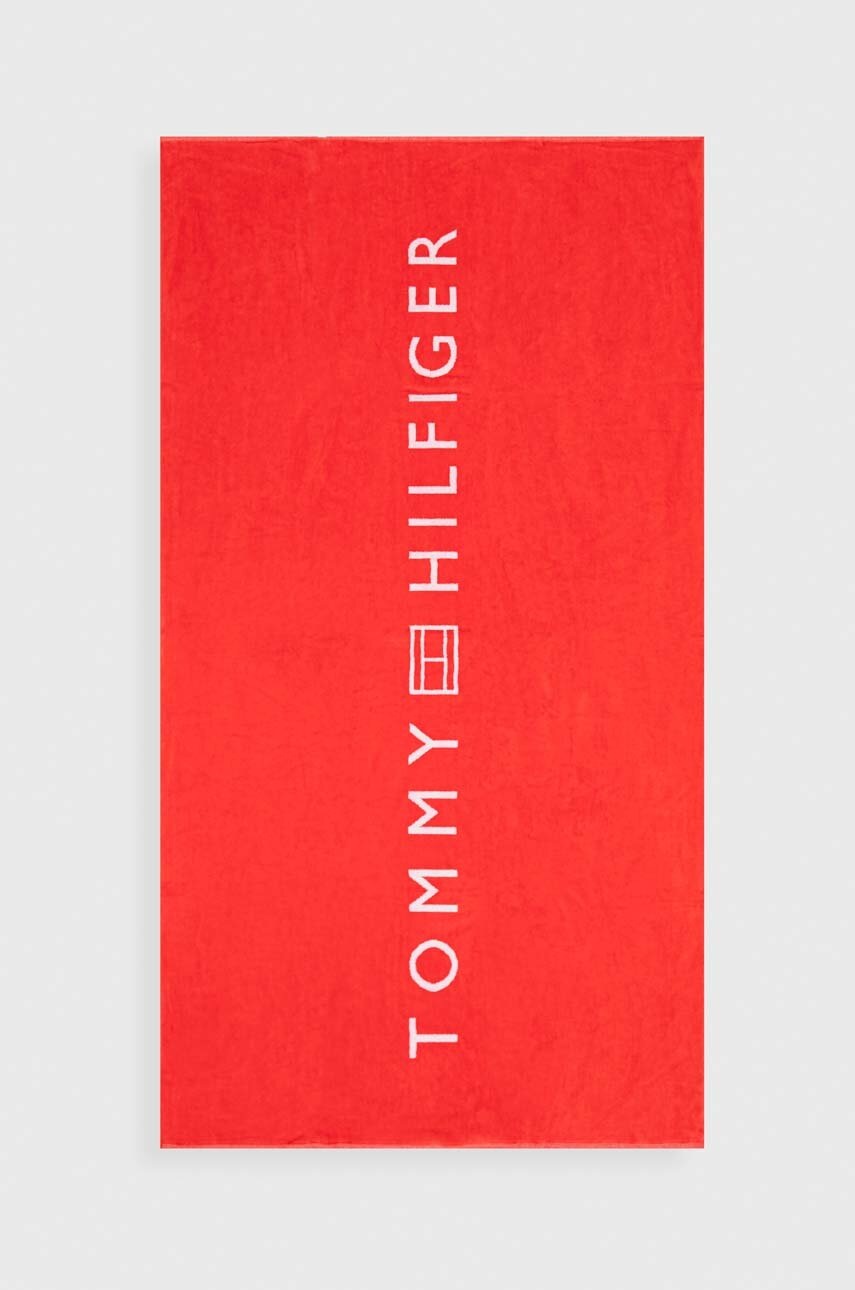 

Памучна кърпа Tommy Hilfiger в червено UU0UU00074, Червен