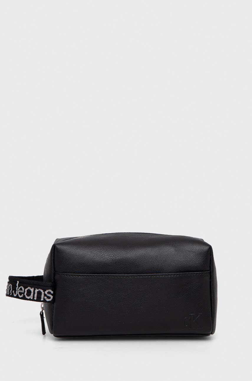 

Козметична чанта Calvin Klein Jeans в черно K60K611969, Черен