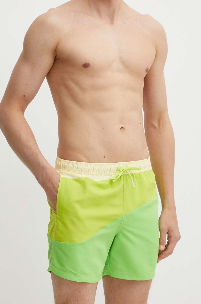 

Плувни шорти United Colors of Benetton в зелено, Зелен