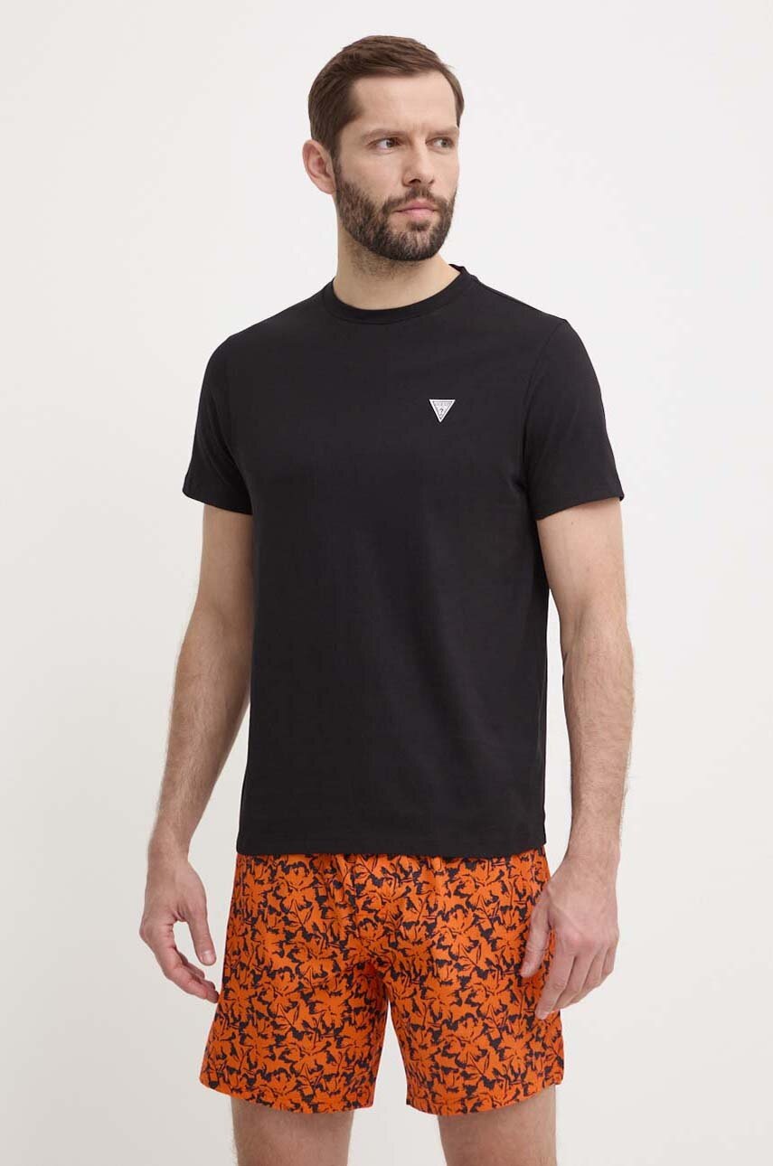 

Памучна пижама Guess в черно с десен U4GX03 KBZG0, Черен
