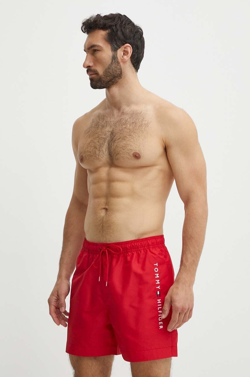 

Плувни шорти Tommy Hilfiger в червено UM0UM03258, Червен