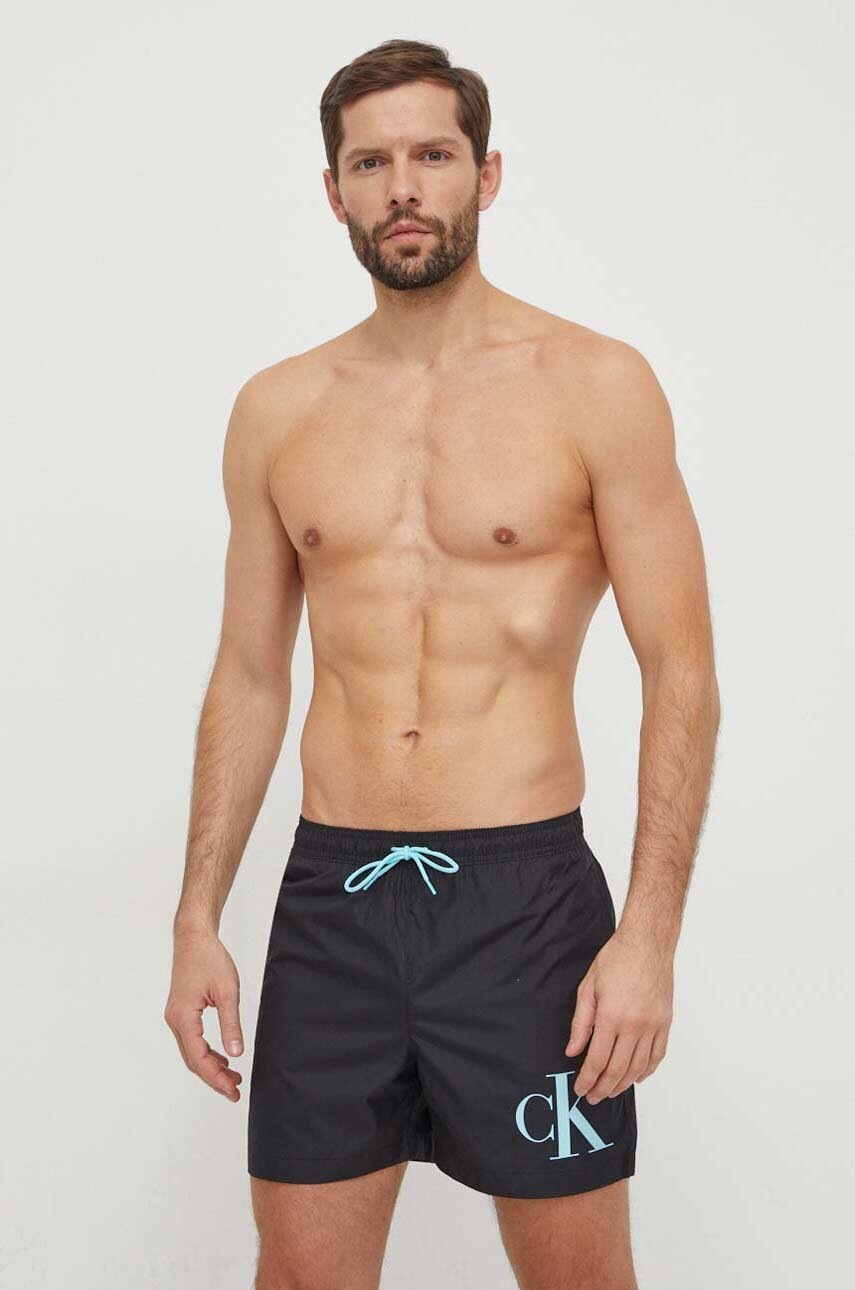 

Плувни шорти Calvin Klein в черно KM0KM01003, Черен
