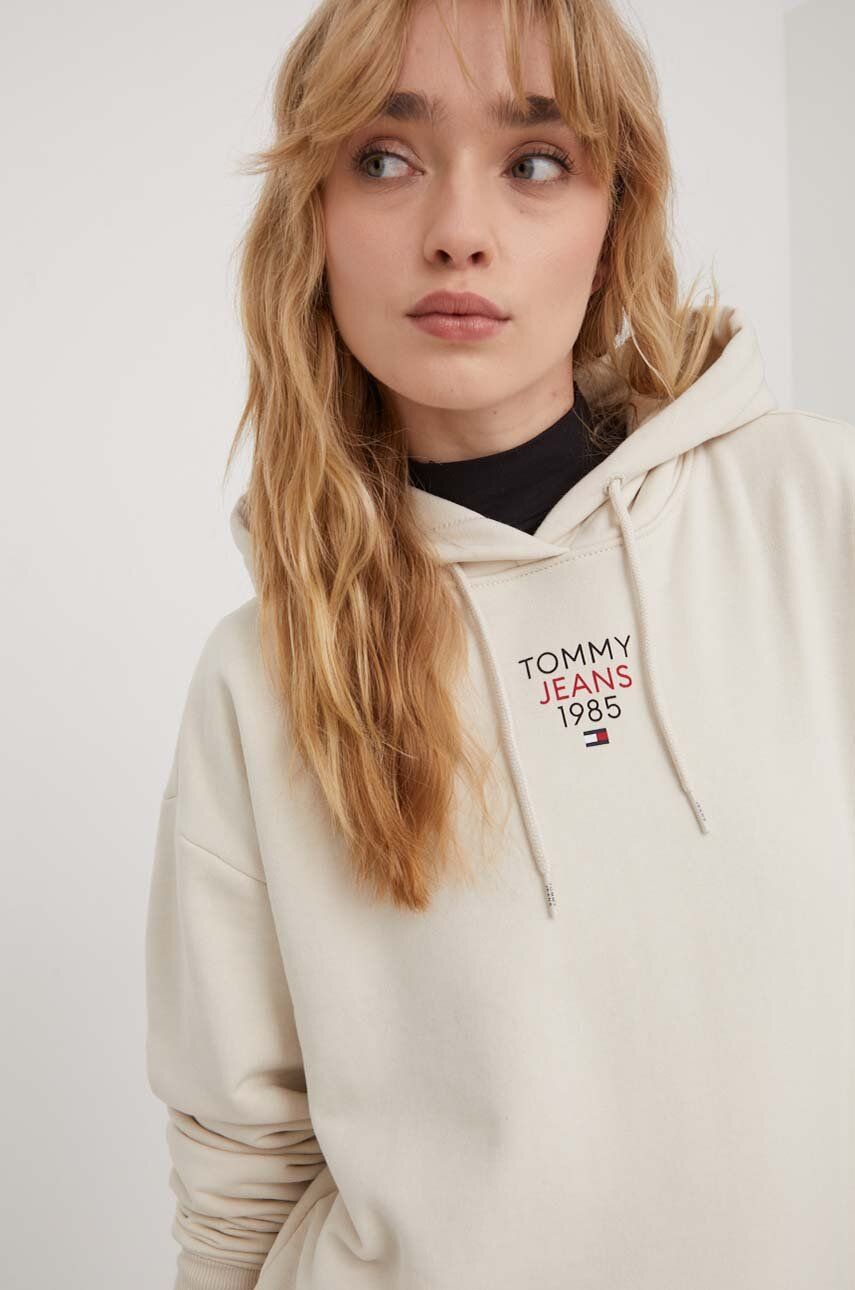 Levně Mikina Tommy Jeans dámská, béžová barva, s kapucí, s potiskem, DW0DW17322